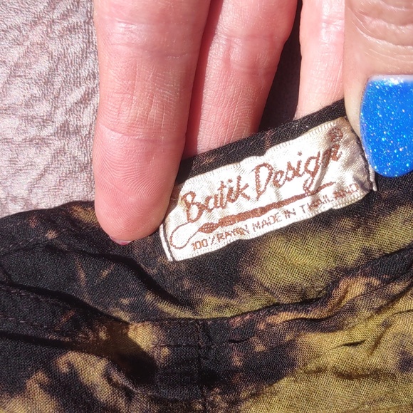 Tie Dye Beach Serong. - Picture 3 of 12